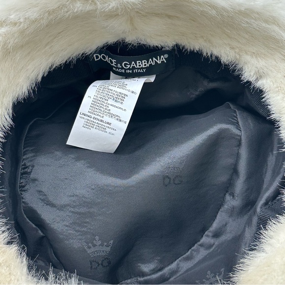 RARE Dolce & Gabbana Logo Black White Fur Bucket Hat - Picture 9 of 10